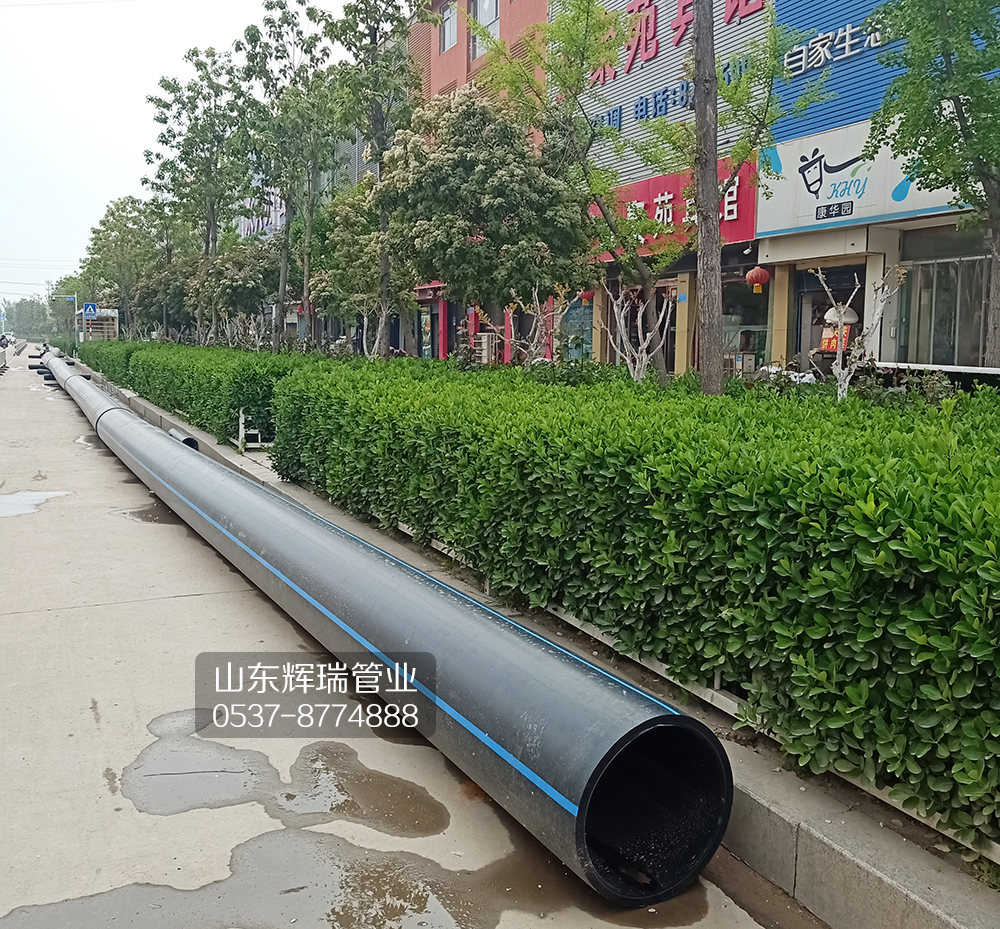 城鎮（zhèn）pe給水管施工案例